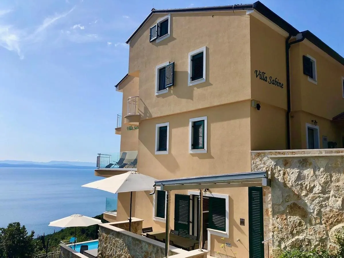 Villa Sabine Apartment Losinj Medveja 0*,