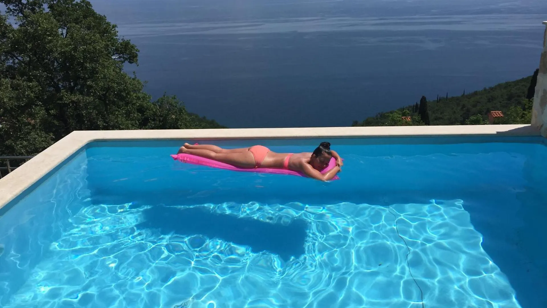 Villa Sabine Apartment Losinj Medveja 0*,